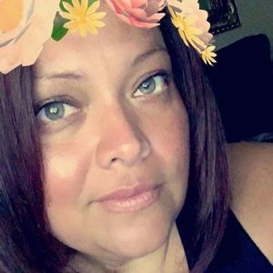 Meet your Posher, Gloria